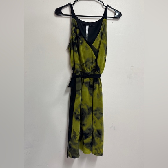 Green and black tie dye Kenzie dress abstract print sleeveless dress chiffon ray - Picture 2 of 8